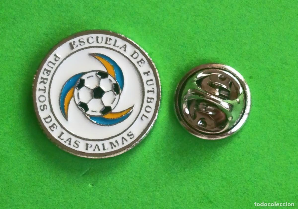 Pins de colecci&oacute;n: PIN FUTBOL - NO ESMALTE - ESCUELA DE FUTBOL PUERTO DE LAS PALMAS - LAS PALMAS - CANARIAS - 130447