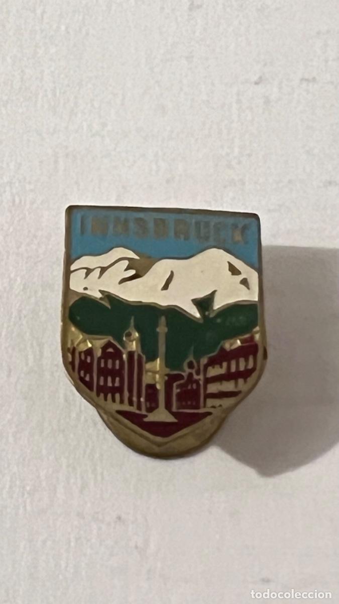 Pins de colecci&oacute;n: Insignia solapa deporte monta&ntilde;a excursionista alpinista escalada INNSBRUCK
