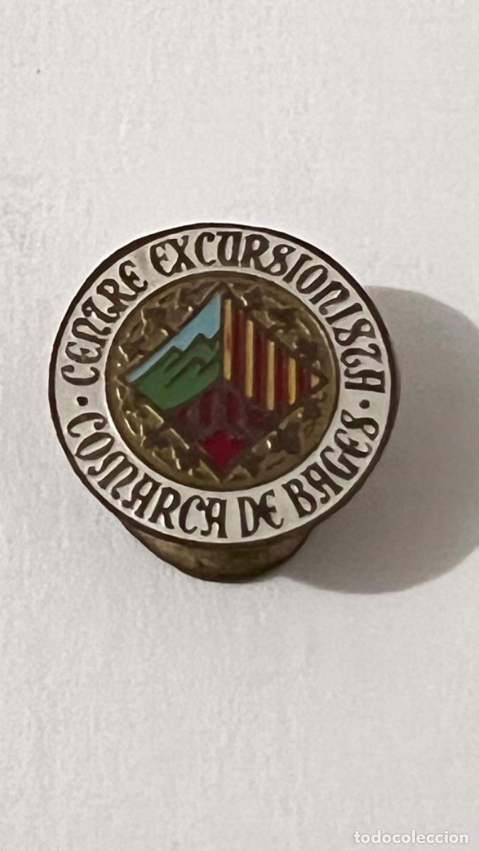 Pins de colecci&oacute;n: Insignia solapa deporte monta&ntilde;a excursionista alpinista escalada COMARCA DE BAGES