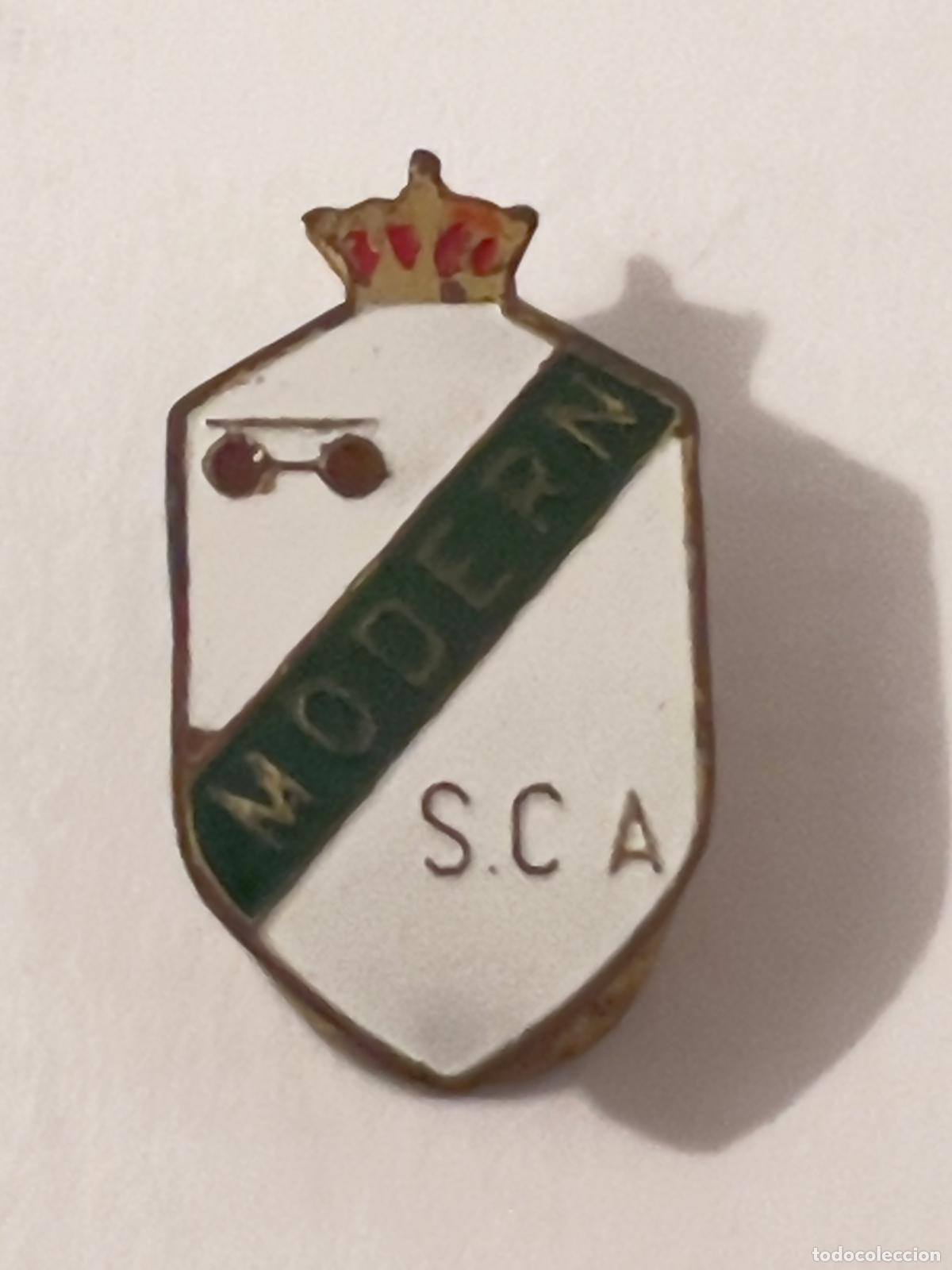 Pins de colecci&oacute;n: Insignia solapa deporte monta&ntilde;a excursionista alpinista escalada MODERN