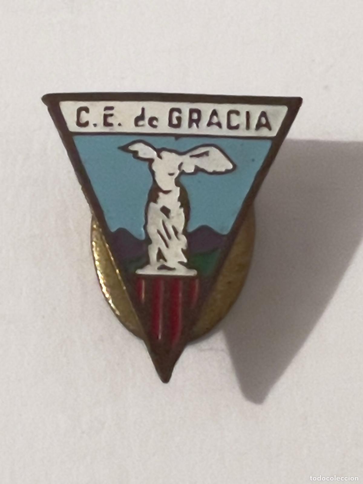 Pins de colecci&oacute;n: Insignia solapa deporte monta&ntilde;a excursionista alpinista escalada C E DE GRACIA