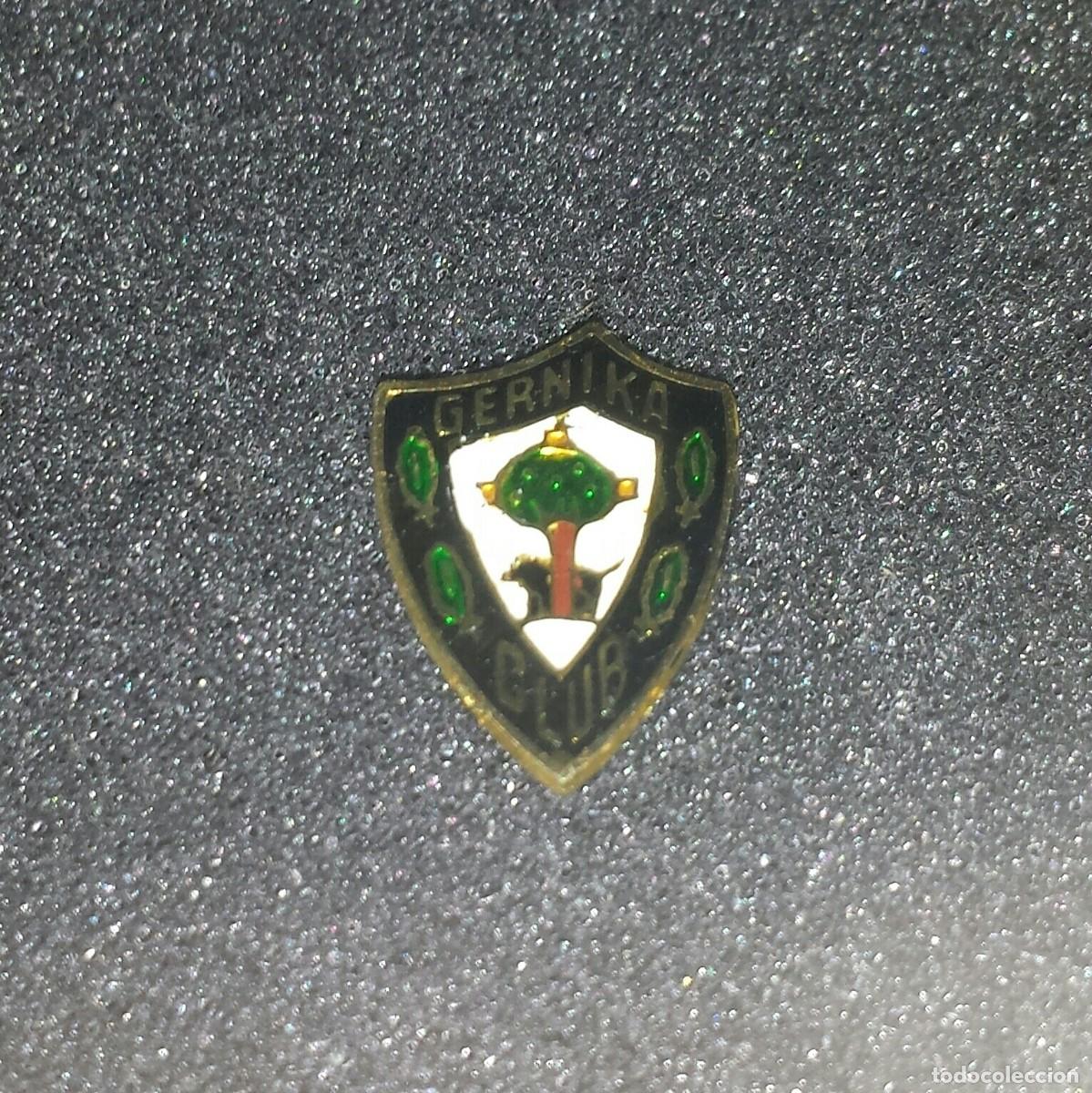 Pins de colecci&oacute;n: ANTIGUO PIN ESCUDO EQUIPO FUTBOL
