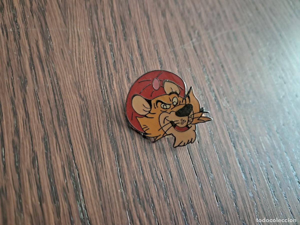 Pins de colecci&oacute;n: pin de metal, dibujos animados, Sandokan, tigre.