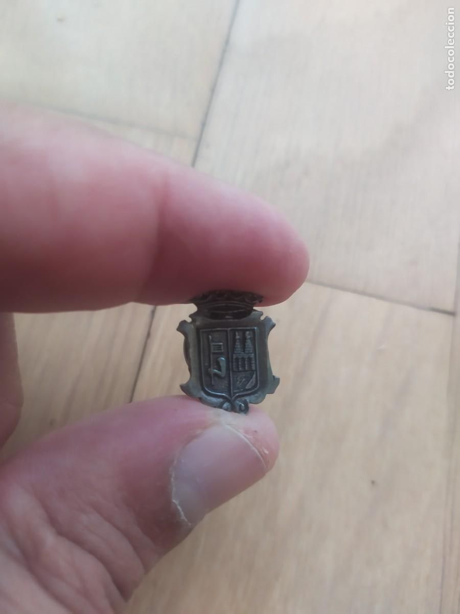 Pins de colecci&oacute;n: PIN DE PLATA DEL ESCUDO DE LA CIUDAD DE ZAMORA. NUEVO.