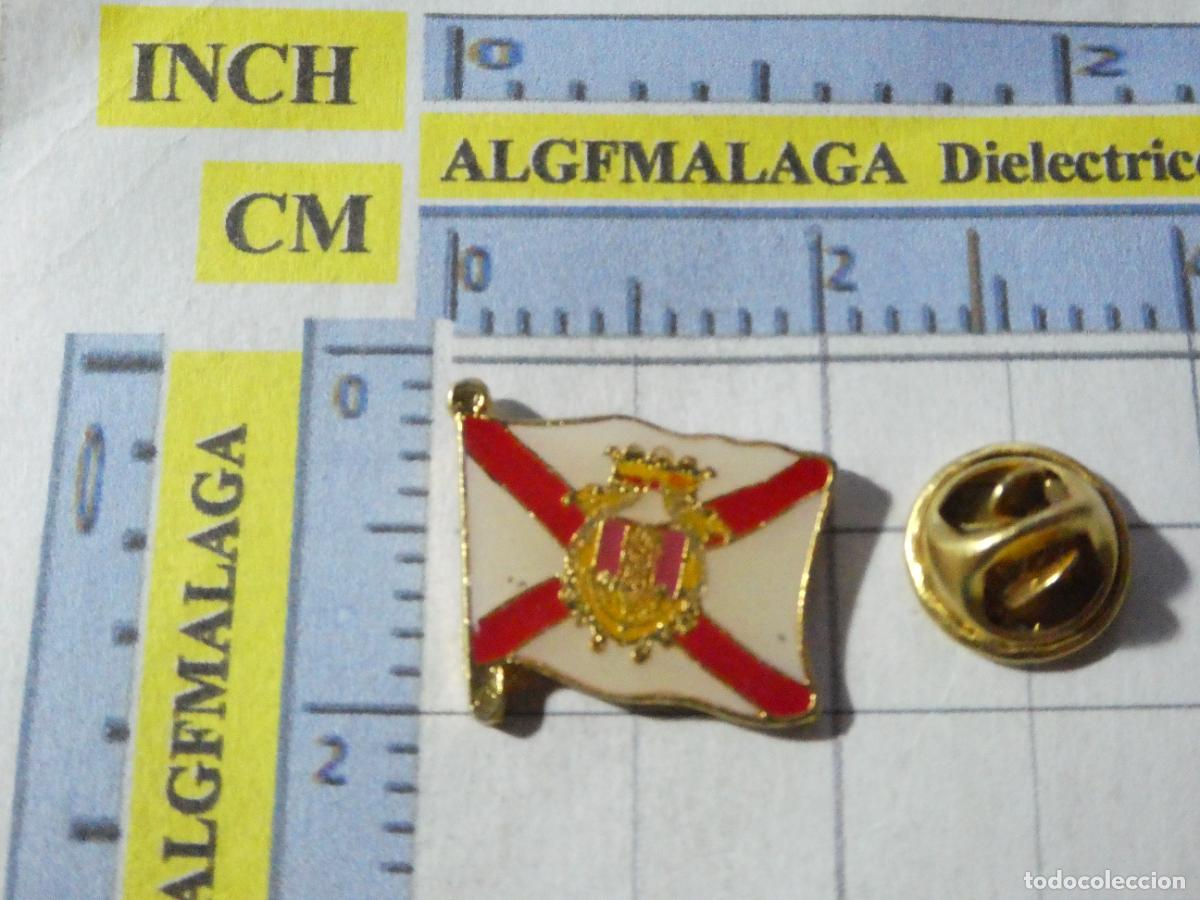 Pins de colecci&oacute;n: PIN DE TURISMO BANDERAS, BANDERA DE VITORIA GASTEIZ ALAVA PAIS VASCO