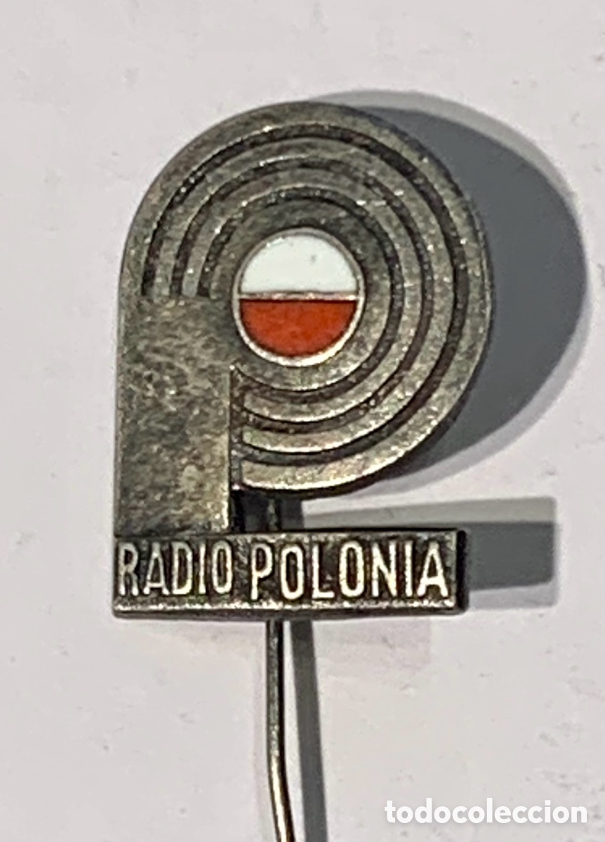 Pins de colecci&oacute;n: Pin de aguja. Radio Polonia. Metal. A&ntilde;os 60.