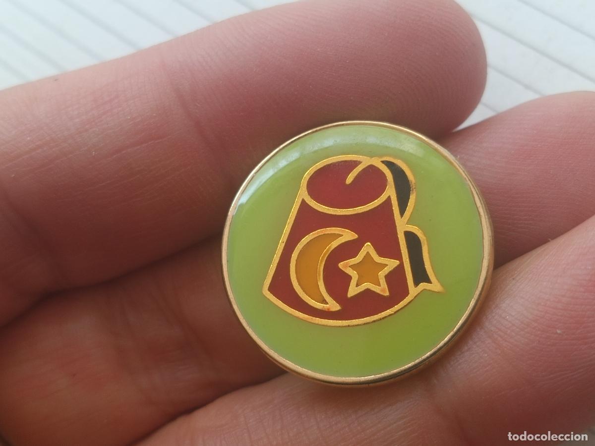 Pins de colecci&oacute;n: Insignia de comparsa Moros y Cristianos