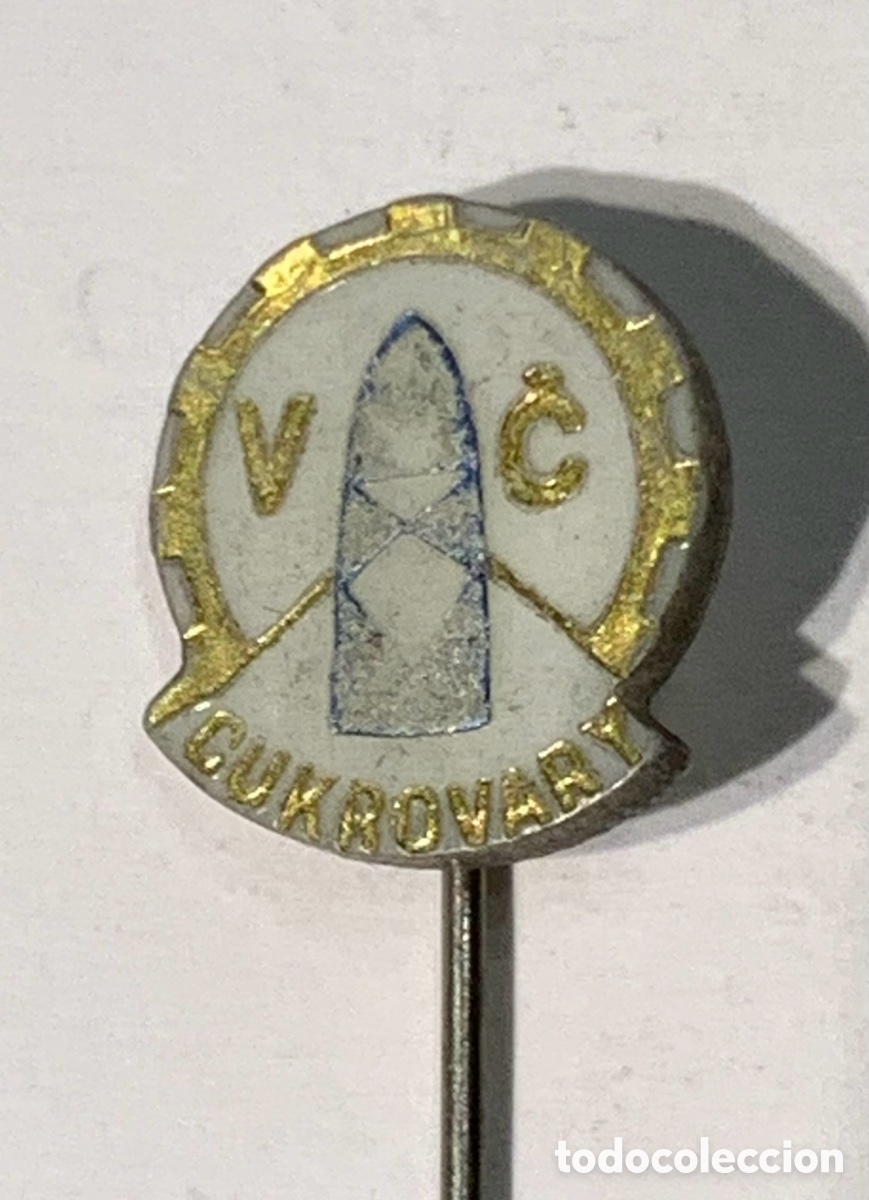 Pins de colecci&oacute;n: Pin de aguja. CUKROVARY. F&aacute;brica de az&uacute;car. Chequia. A&ntilde;os 60.