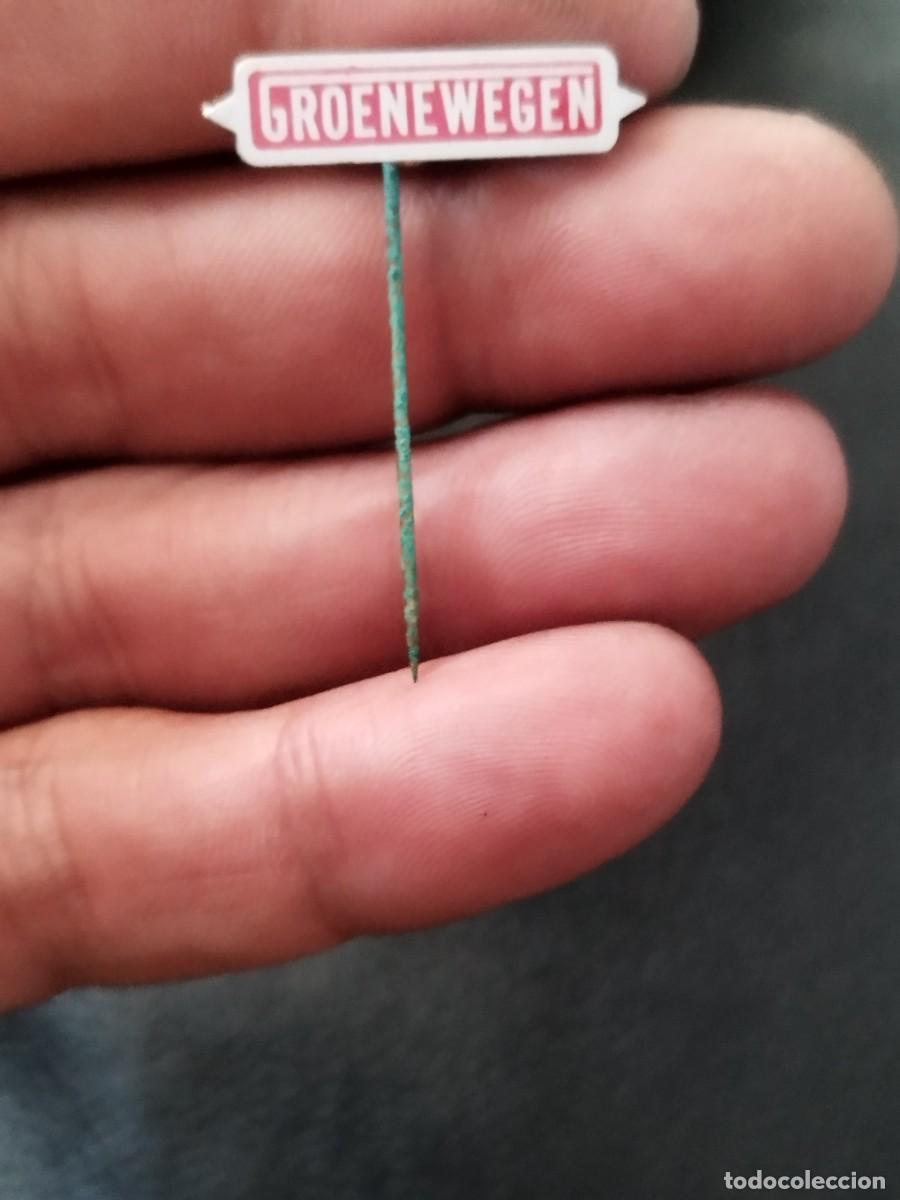 Pins de colecci&oacute;n: Antigua aguja de pecho de publicidad Groenewegen. Pin