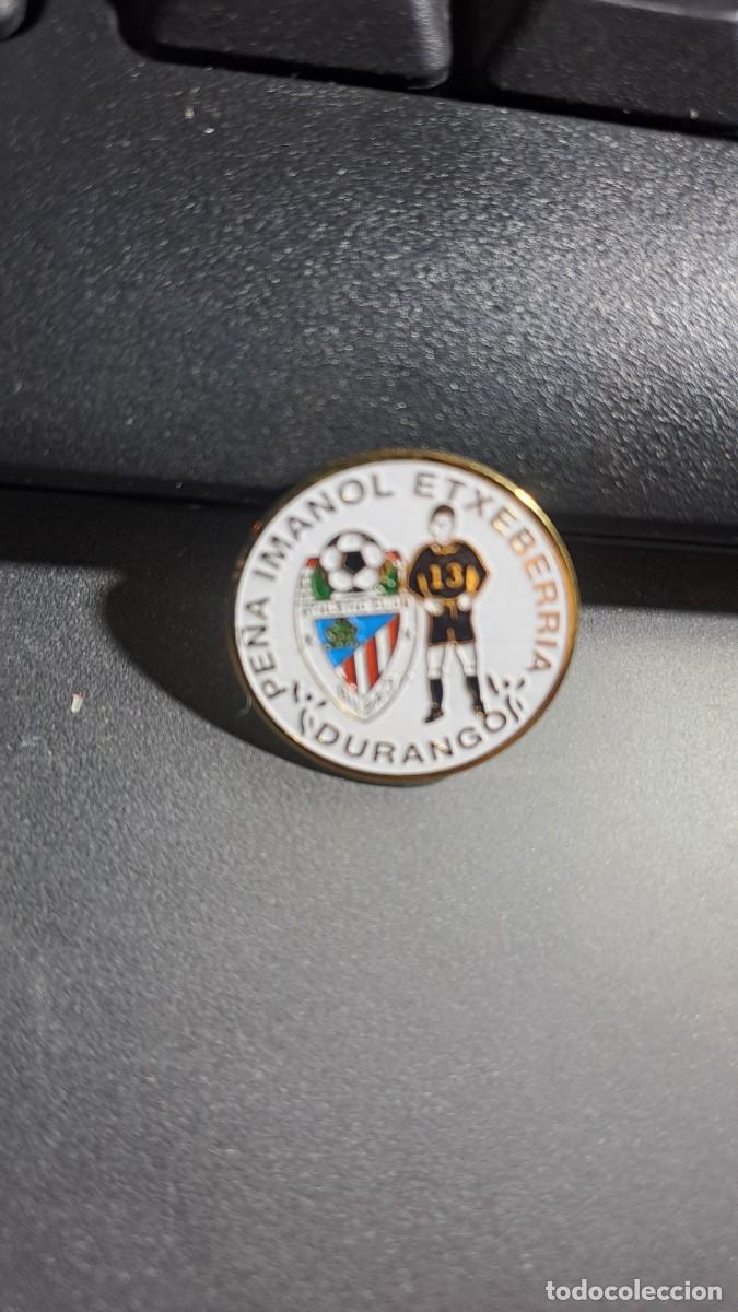 Pins de colecci&oacute;n: PIN PE&Ntilde;A IMANOL ETXEBERRIA ZAPOHERRI DURANGO ATHLETIC CLUB DE BILBAO FUNDADA EN 1997