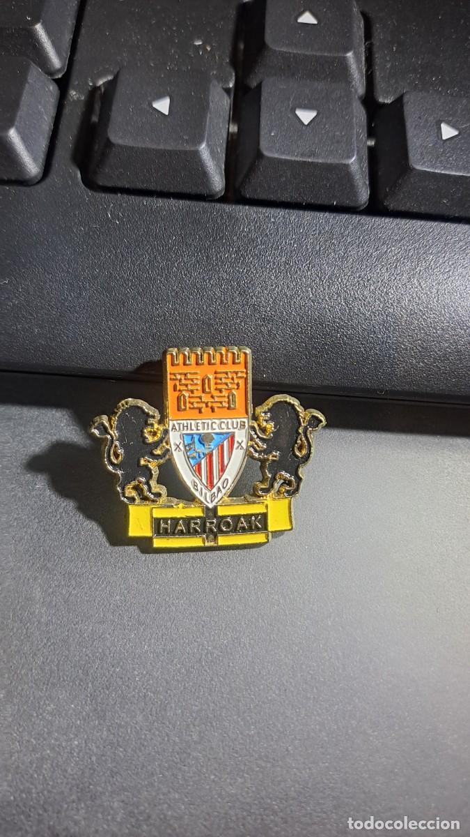 Pins de colecci&oacute;n: PIN PE&Ntilde;A ATHLETIC HARROAK DE PORTUGALETE ATHLETIC CLUB DE BILBAO FUNDADO EN 1999