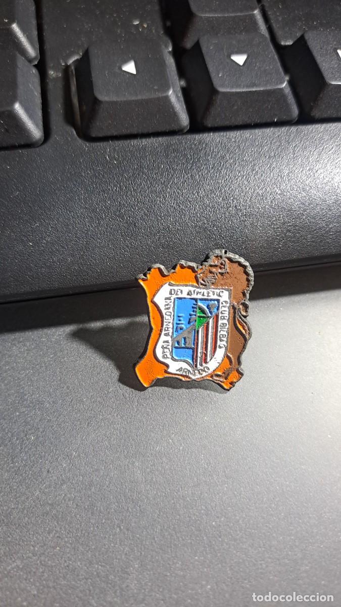 Pins de colecci&oacute;n: PIN PE&Ntilde;A ARNEDANA DEL ATHLETIC CLUB ATHLETIC CLUB DE BILBAO FUNDADO EN 1975