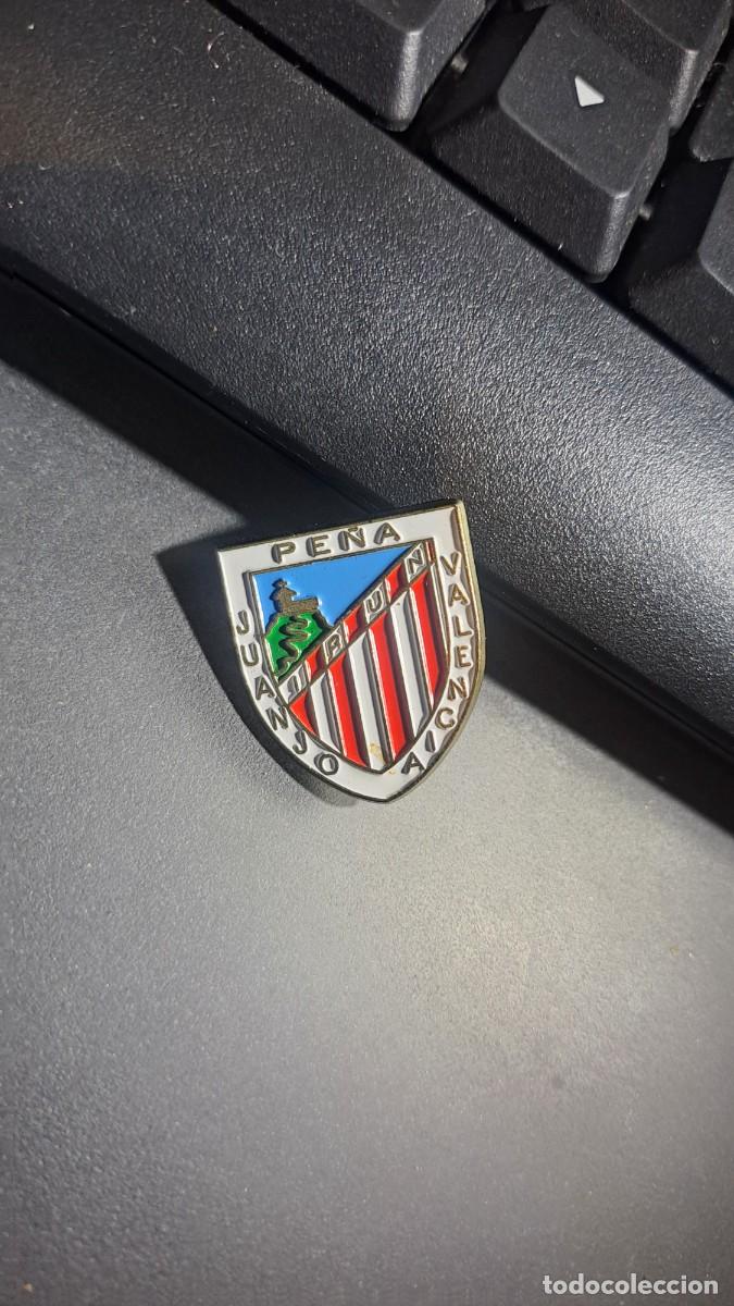 Pins de colecci&oacute;n: PIN PE&Ntilde;A JUANJO VALENCIA DE IRUN ATHLETIC CLUB DE BILBAO