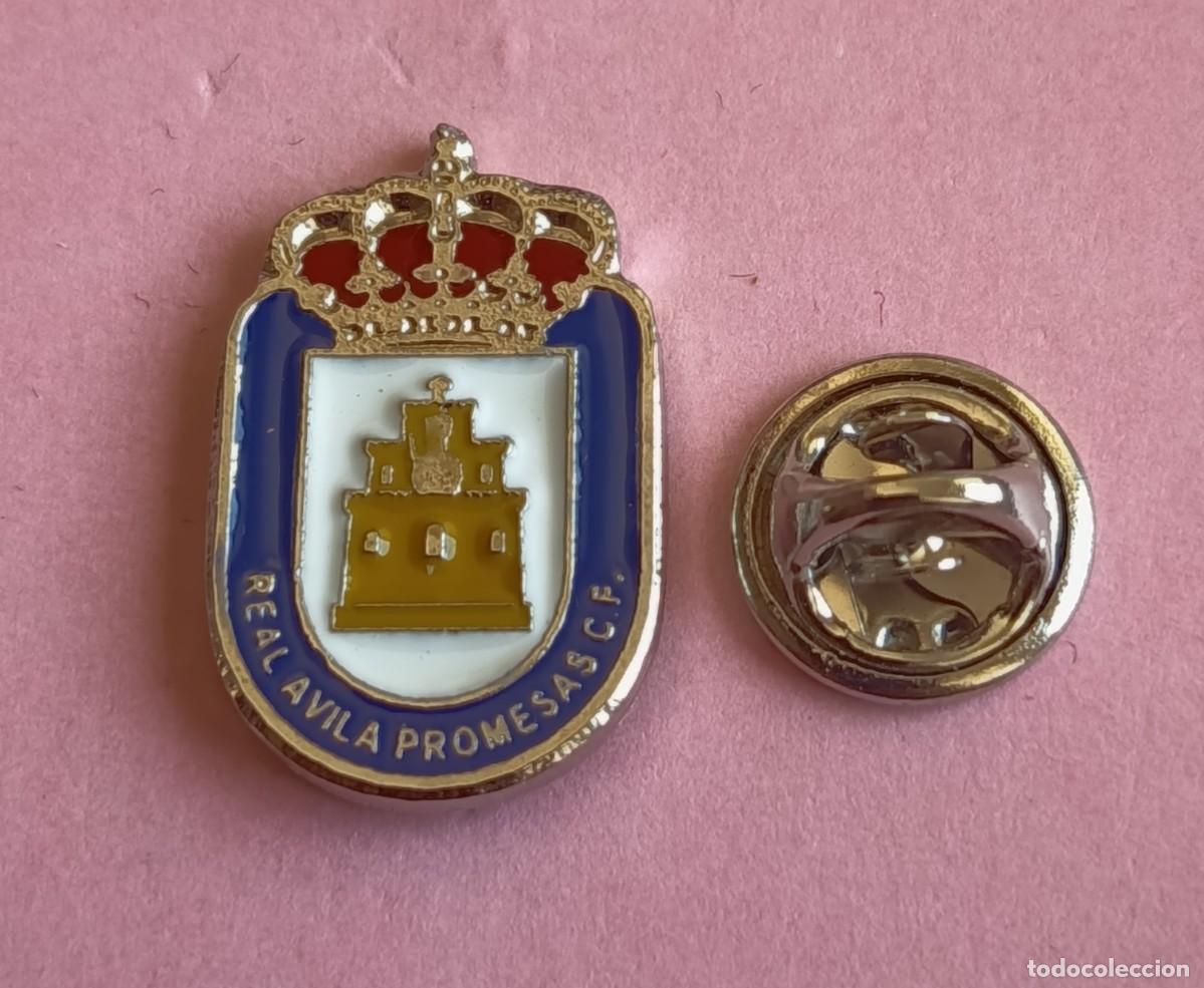 Pin's de collection: PIN FUTBOL - NO ESMALTE - REAL AVILA PROMESAS C.D. - AVILA - 130519