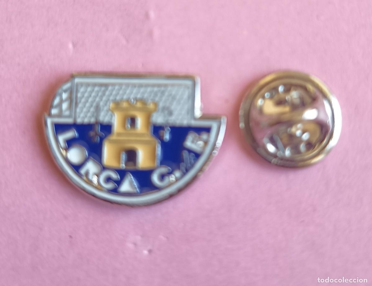 Pin's de collection: PIN FUTBOL - NO ESMALTE - LORCA C.F. (1943) - LORCA - MURCIA - 130520