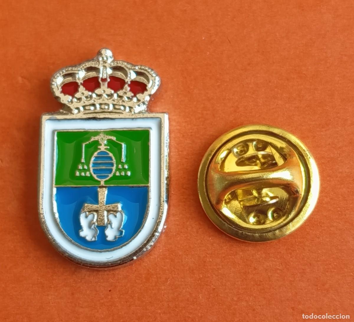 Pins de colecci&oacute;n: PIN FUTBOL - NO ESMALTE - OVIEDO MODERNO UNIVERSIDAD C.D. - OVIEDO - ASTURIAS - 130529