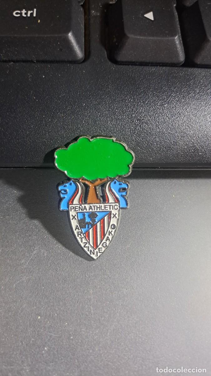 Pins de colecci&oacute;n: PIN PE&Ntilde;A ATHLETIC CLUB ARTZINIEGAKO ARTEKO DE ALAVA ATHLETIC CLUB DE BILBAO