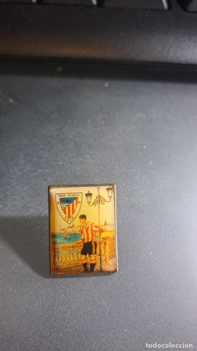 Pins de colecci&oacute;n: PIN PE&Ntilde;A PICHICHI DEL ATHLETIC CLUB ROTA CADIZ ATHLETIC CLUB DE BILBAO FUNDADO EN 1988