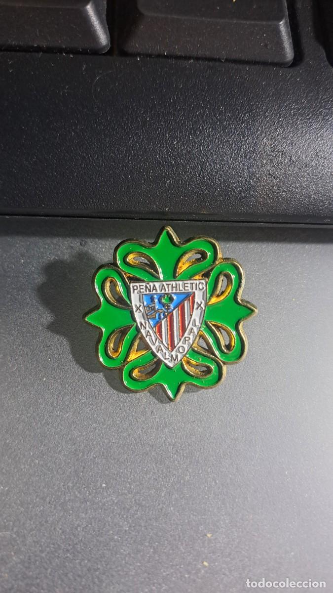 Pins de colecci&oacute;n: PIN PE&Ntilde;A ATHLETIC NAVALMORAL DE CACERES ATHLETIC CLUB DE BILBAO