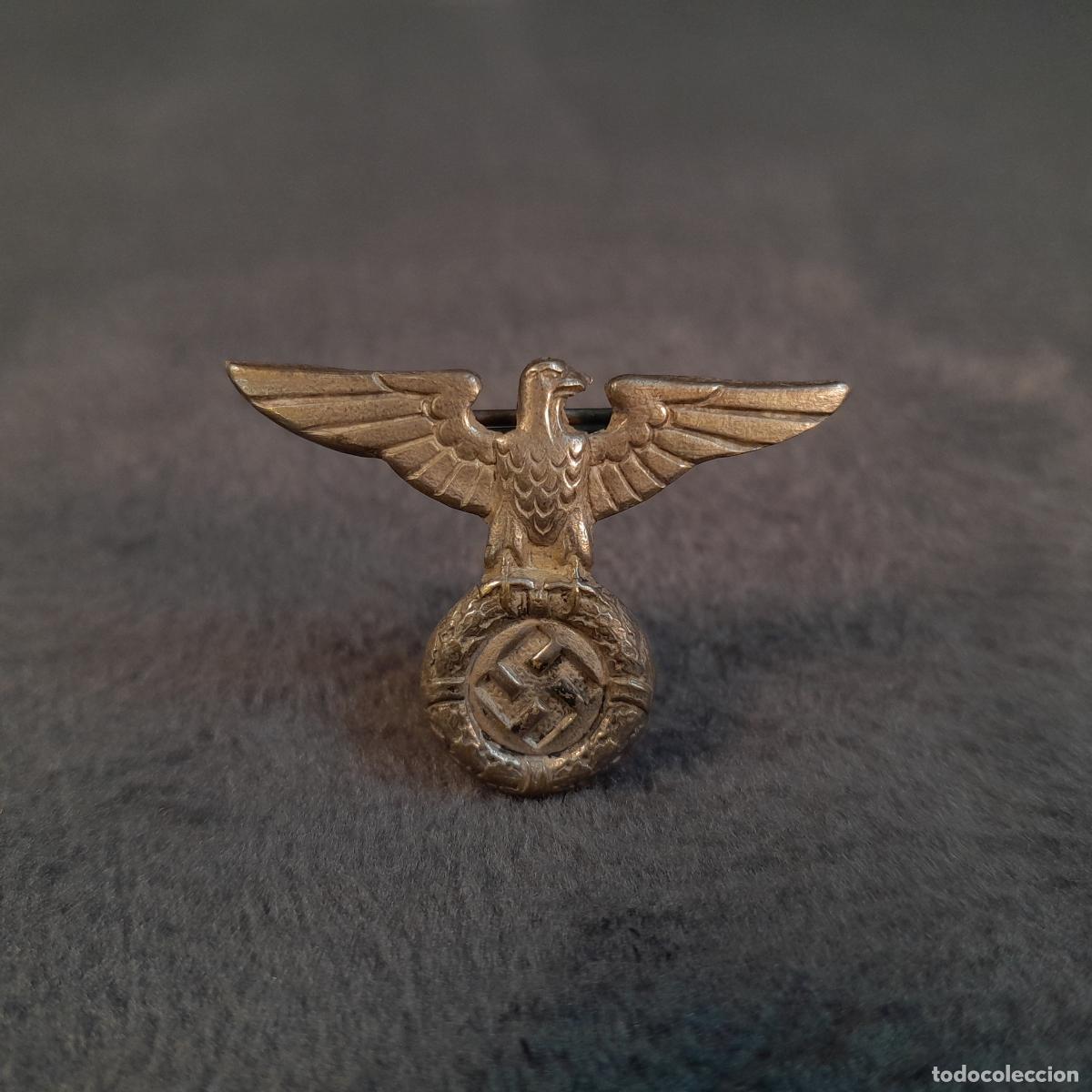 Sammlung von Pins: J-4550. INSIGNIA &Aacute;GUILA DE GORRA DE LA WEHRMACHT (HEER). SIGLO XX