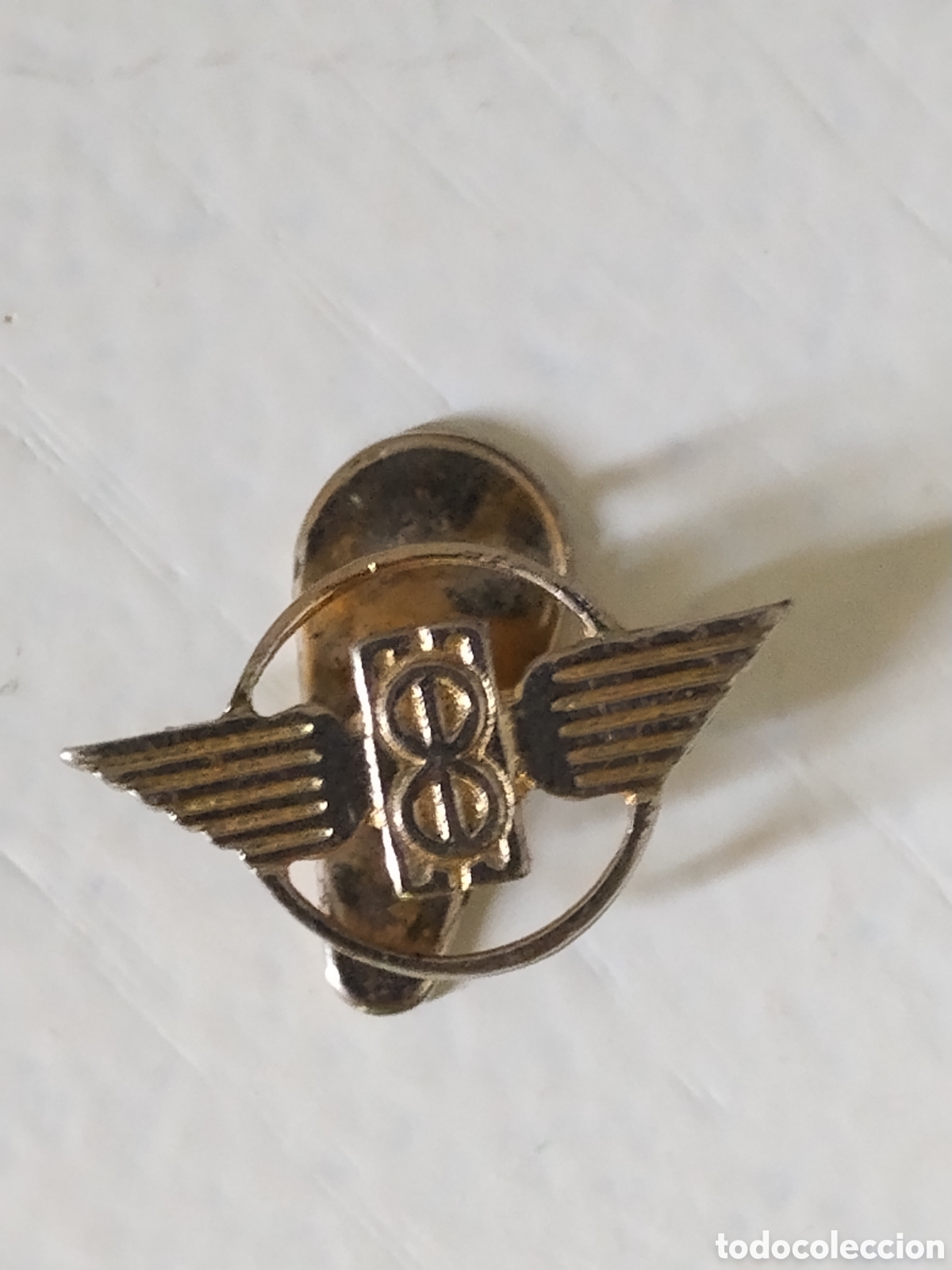 Pins de colecci&oacute;n: Insignia antigua de ojal camiones Barreiros.coches cl&aacute;sicos.iveco.ebro.derby.automovilismo.