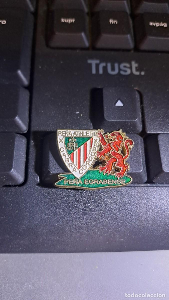 Pins de colecci&oacute;n: PIN PE&Ntilde;A EGRAVENSE DEL ATHLETIC DE CABRA CORDOBA ATHLETIC CLUB DE BILBAO