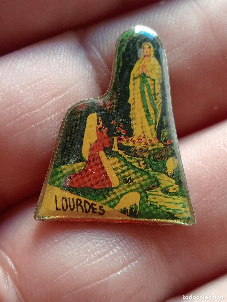 Pins de colecci&oacute;n: PINS LOURDES PEREGRINACI&Oacute;N RELIGIOSO VIRGEN