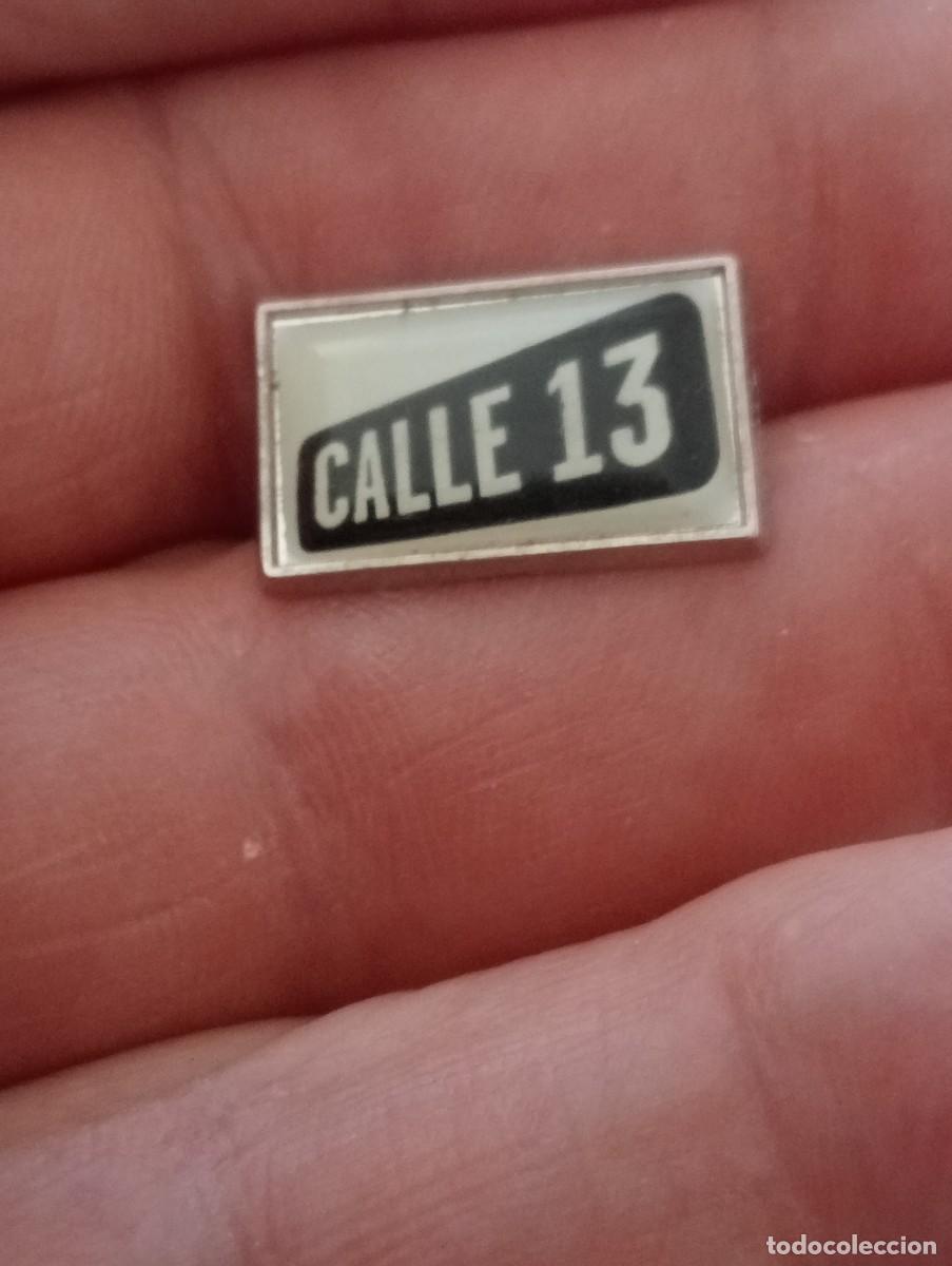 Pins de colecci&oacute;n: PINS CALLE 13 CINE CANAL PEL&Iacute;CULA GANSTER TELEVISI&Oacute;N , COMUNICACI&Oacute;N, RADIO Y TELEVISI&Oacute;N