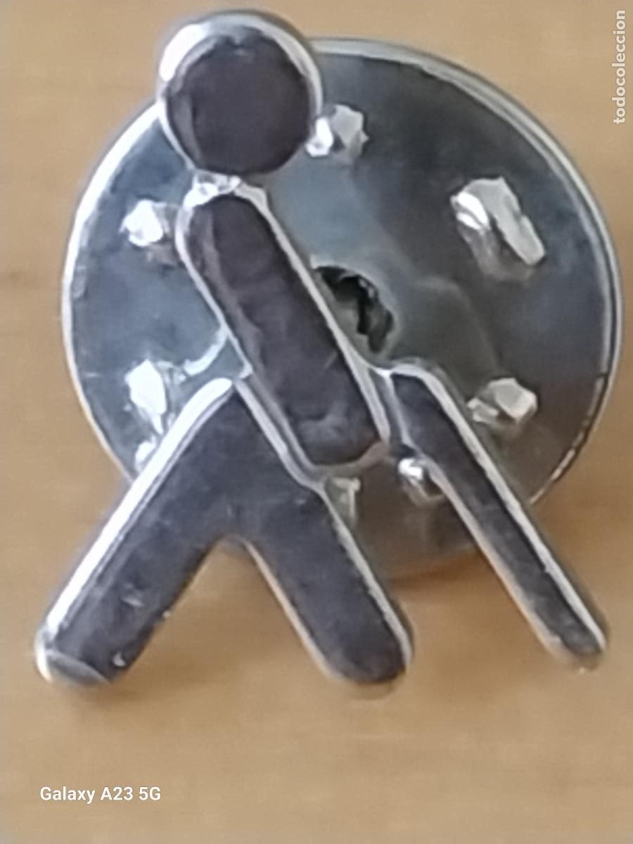 Pins de colecci&oacute;n: ONCE CIEGO CON BASTON PIN PINCHO METAL CROMADO 1.47CMS ALTO