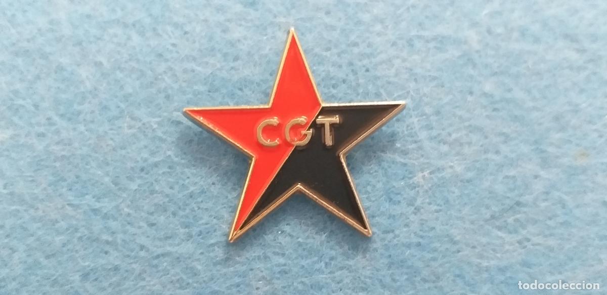 Pins de colecci&oacute;n: PIN CGT. CONFEDERACION GENERAL TRABAJADORES. INSIGNIA POLITICO SINDICAL. ESTRELLA ROJA Y NEGRA.