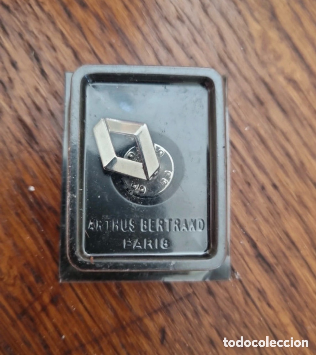 Pins de colecci&oacute;n: Pon Renault Oficial en caja