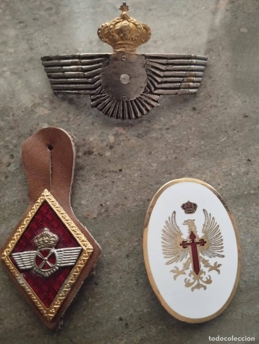 Pins de colecci&oacute;n: Tres Insignias militares