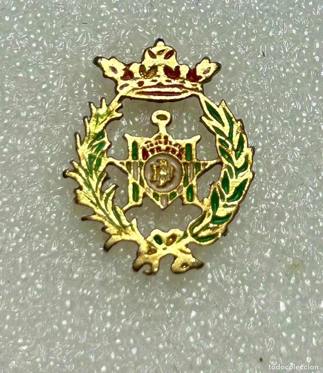 Pins de colecci&oacute;n: 4087.Raro y escaso pin insignia de la Pe&ntilde;a Cultural B&eacute;tica de Sant Feliu de Llobregat