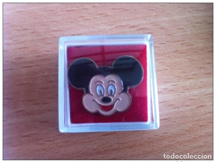 Pins de colecci&oacute;n: PIN'S WALT DISNEY MICKEY MOUSE HEAD en caja