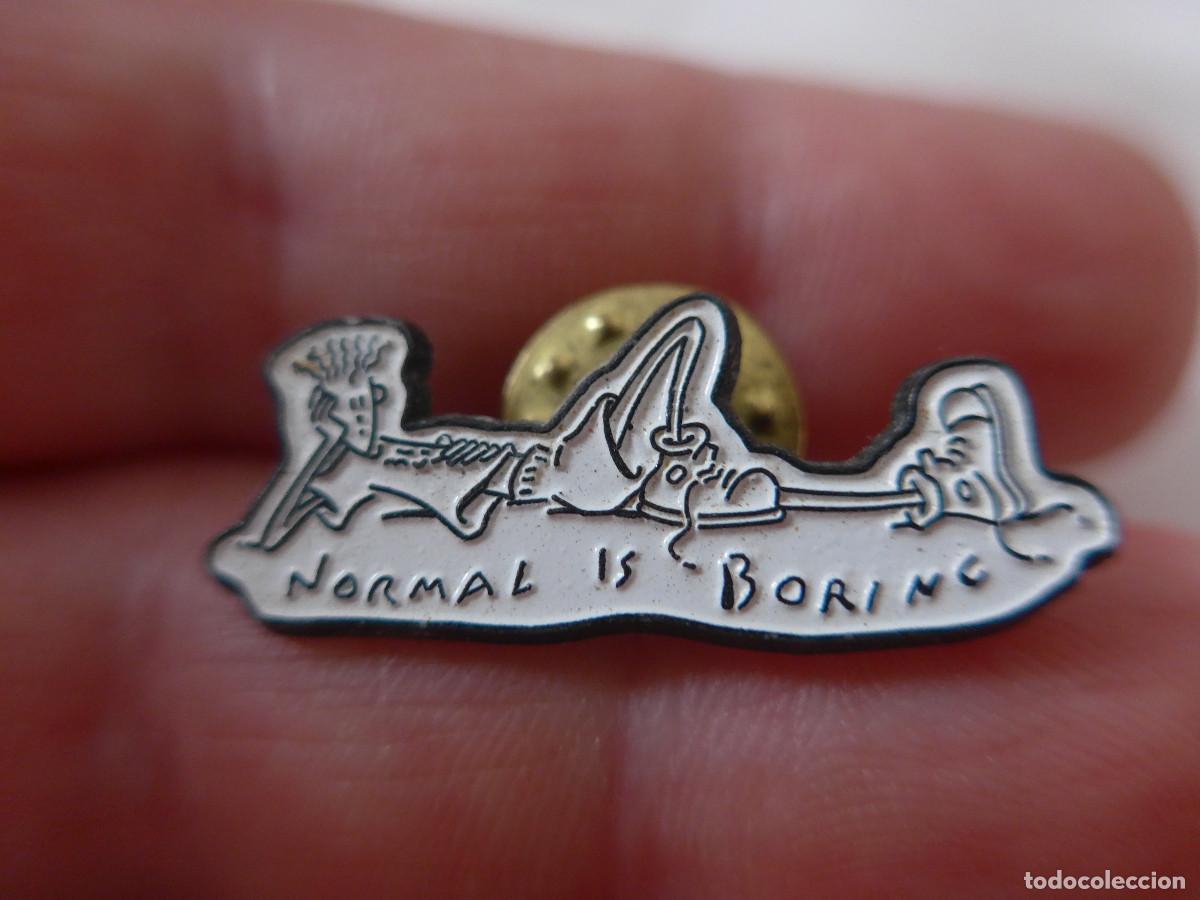 Pins de colecci&oacute;n: PIN FIDO DIDO NORMAL IS BORING