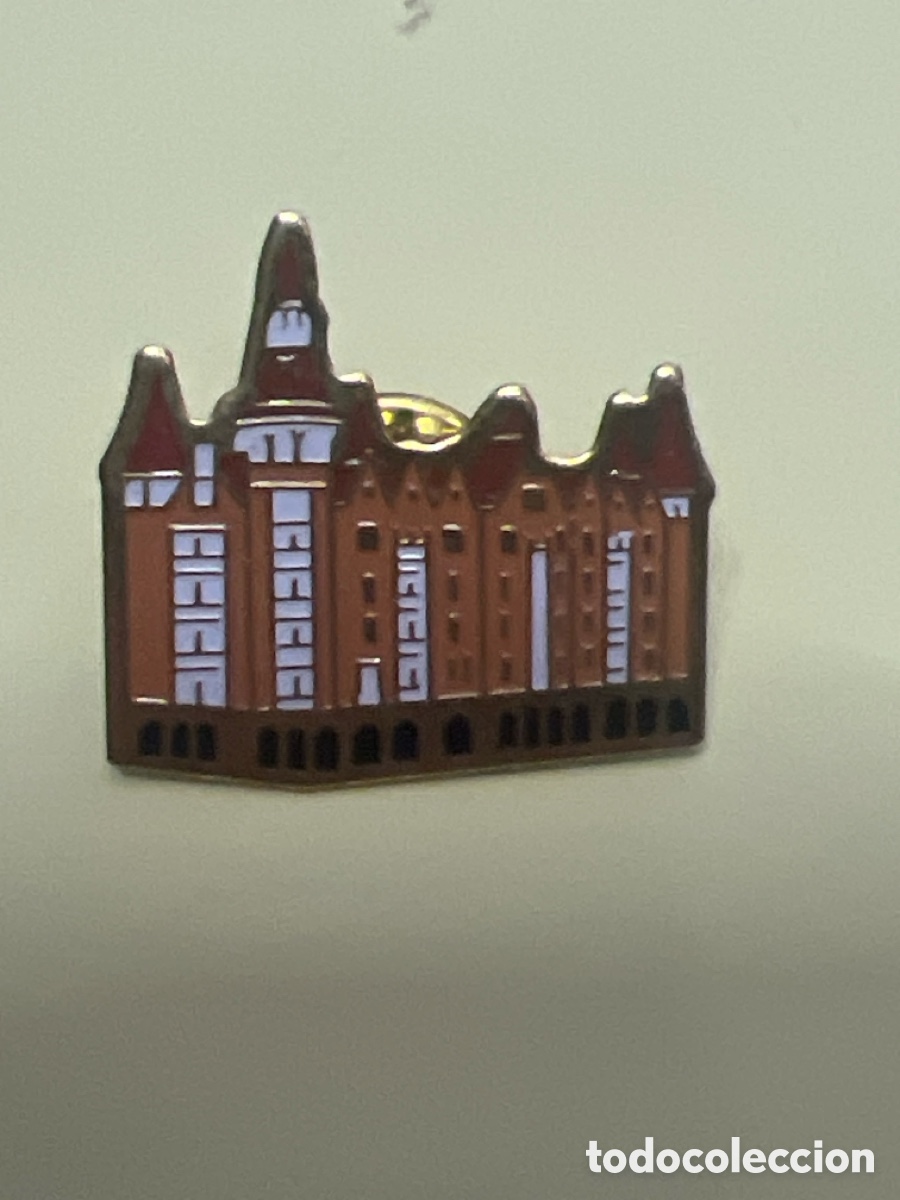 Pins e Spille di collezione: T1/E2/181. PIN - PINS