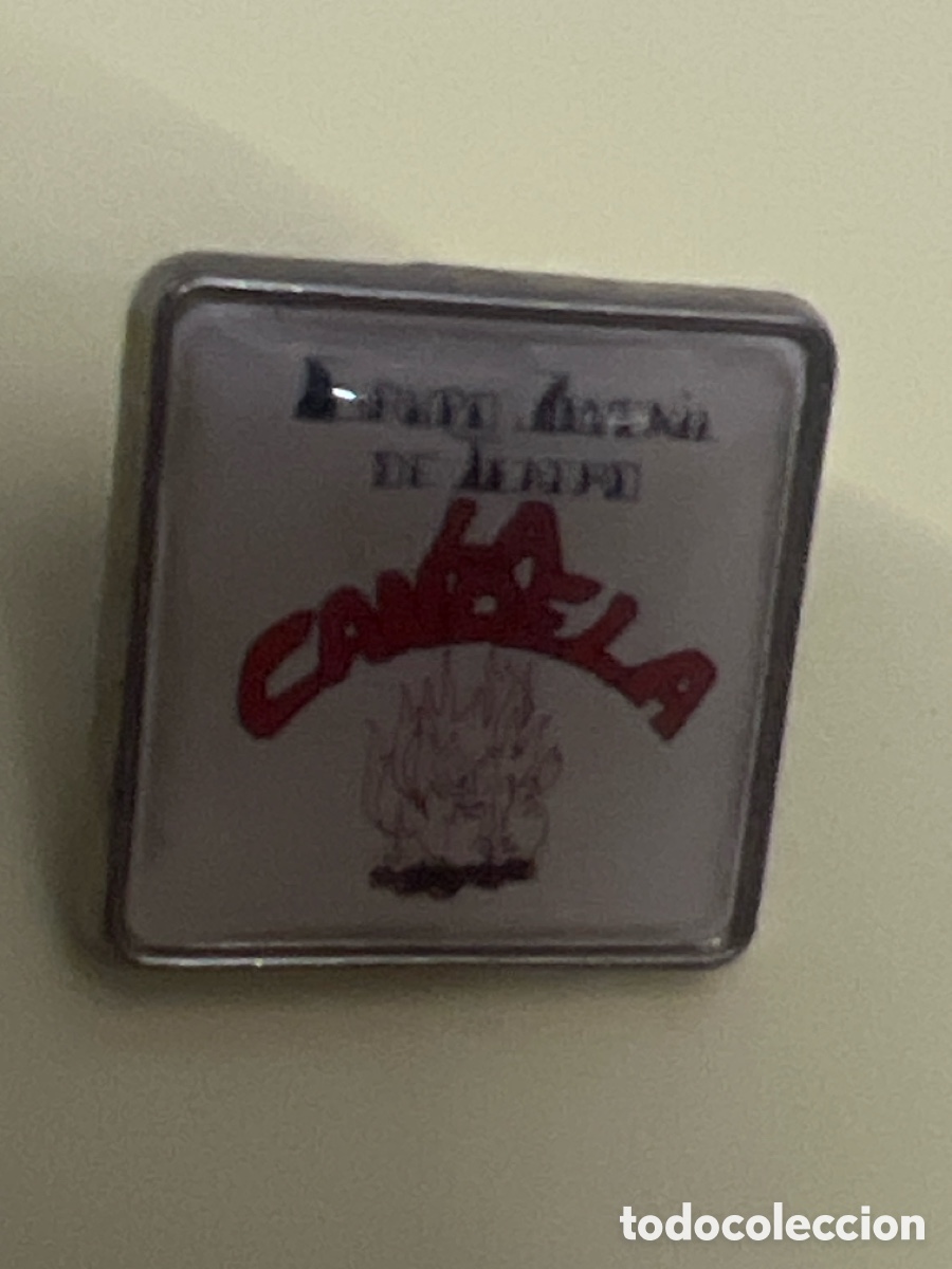 Collection pins: T1/E2/181. PIN - PINS