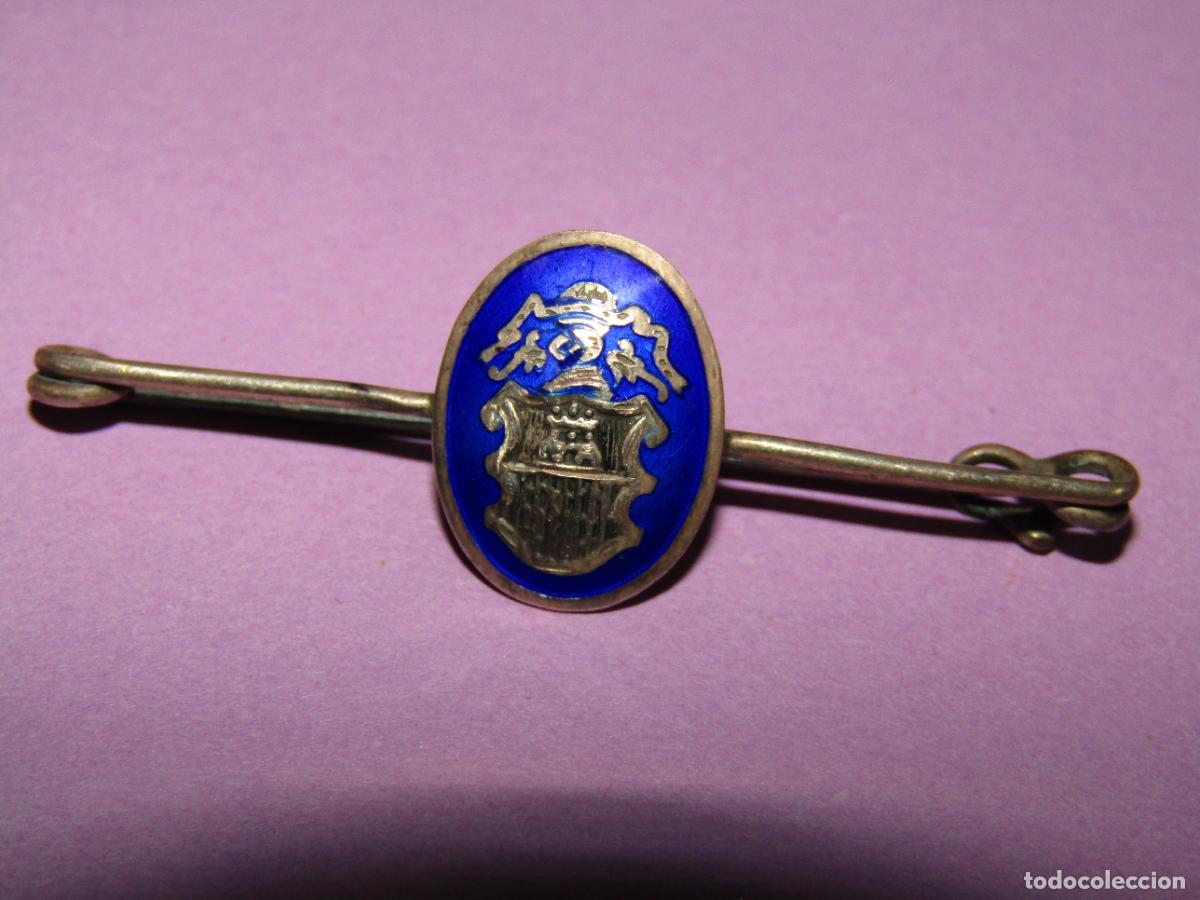 Pins de colecci&oacute;n: Antiguo Alfiler de Corbata en Lat&oacute;n y Esmaltes con Escudo Her&aacute;ldico