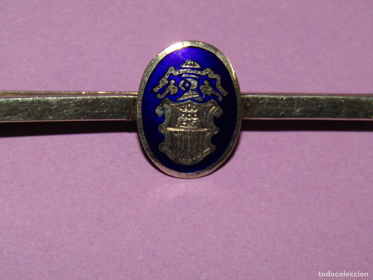Pins de colecci&oacute;n: Antiguo Pasador de Corbata en Lat&oacute;n y Esmaltes con Escudo Her&aacute;dico