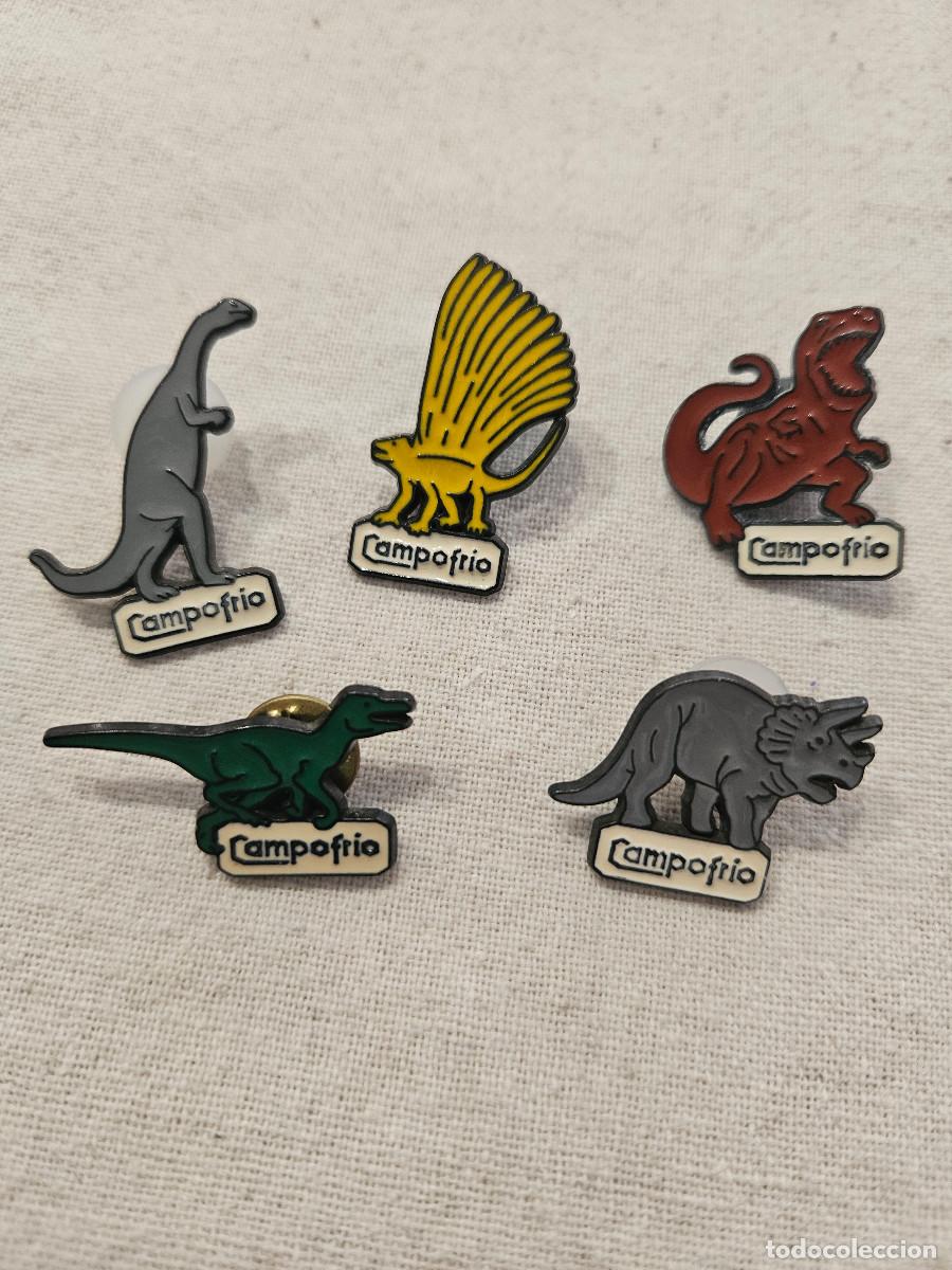 Pins de colecci&oacute;n: pins dinosaurios campofrio