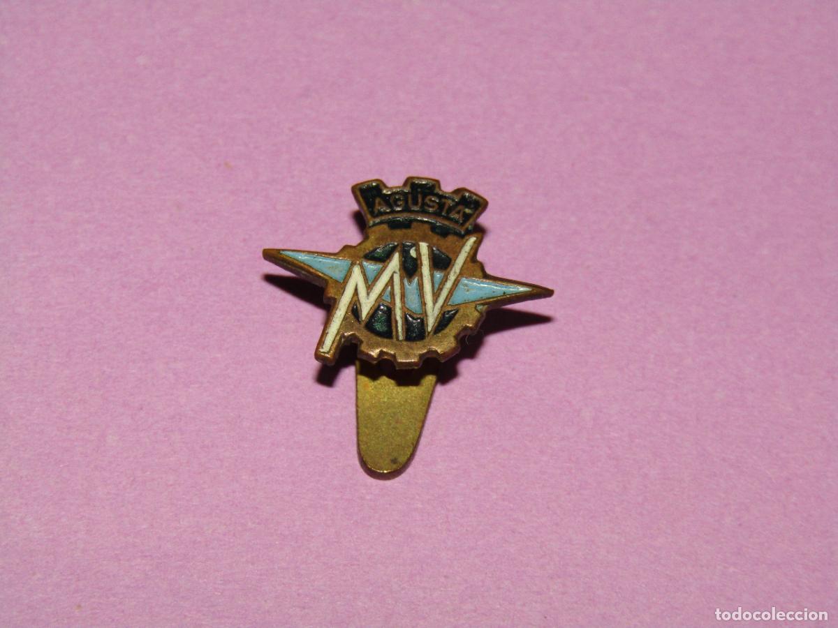 Pins de colecci&oacute;n: Antigua Insignia para Ojal o Solapa en Lat&oacute;n y Esmaltes de la Moto MV AGUSTA