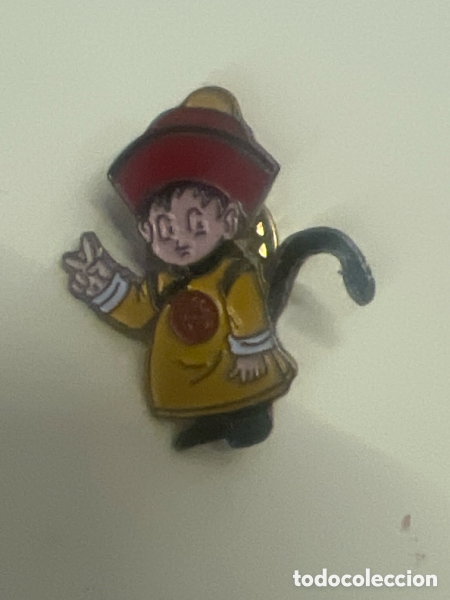 Collection pins: T1/E2/198. PIN - PINS