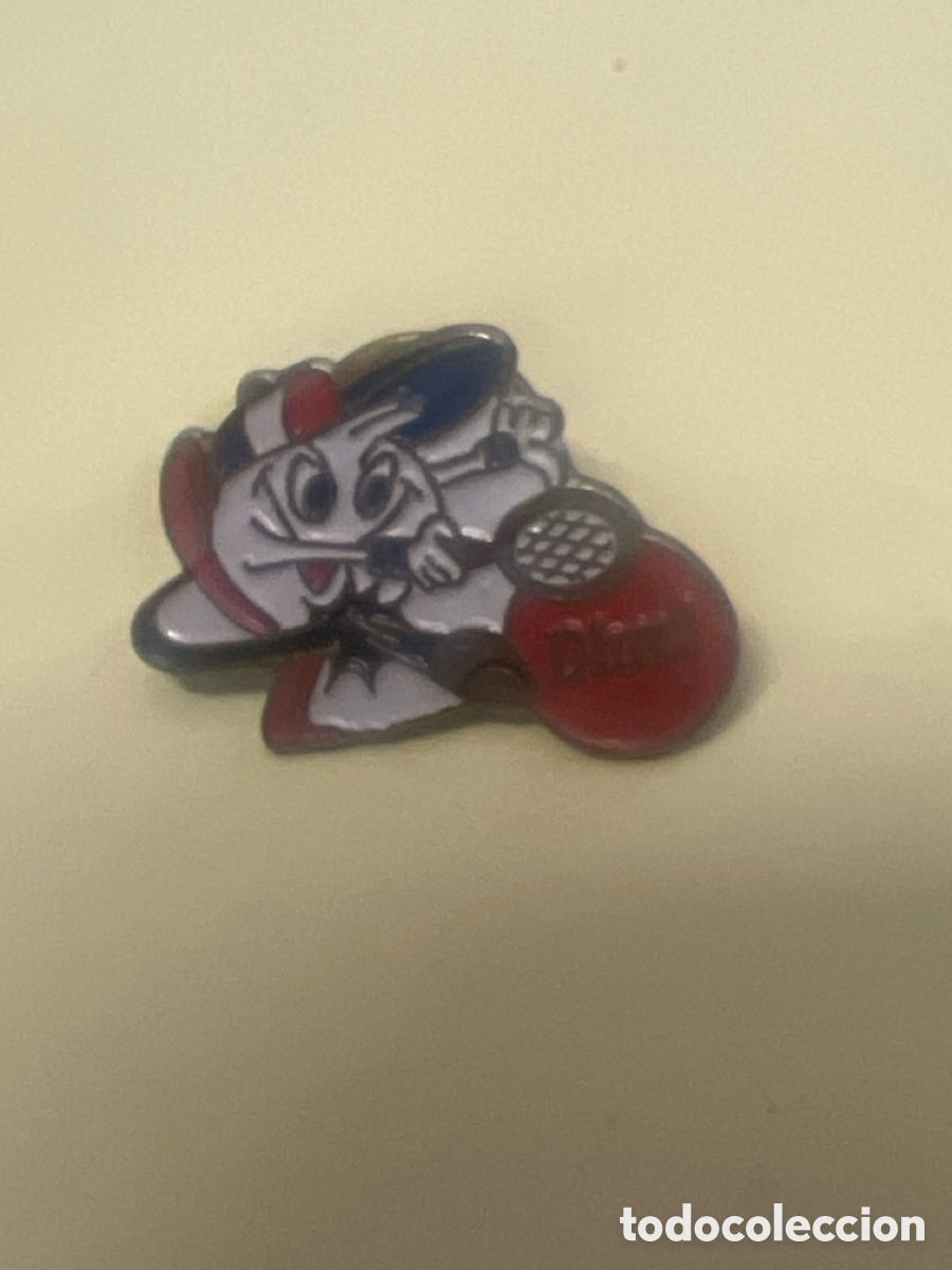Collection pins: T1/E2/198. PIN - PINS