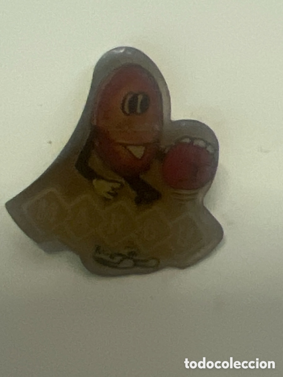 Collection pins: T1/E2/198. PIN - PINS