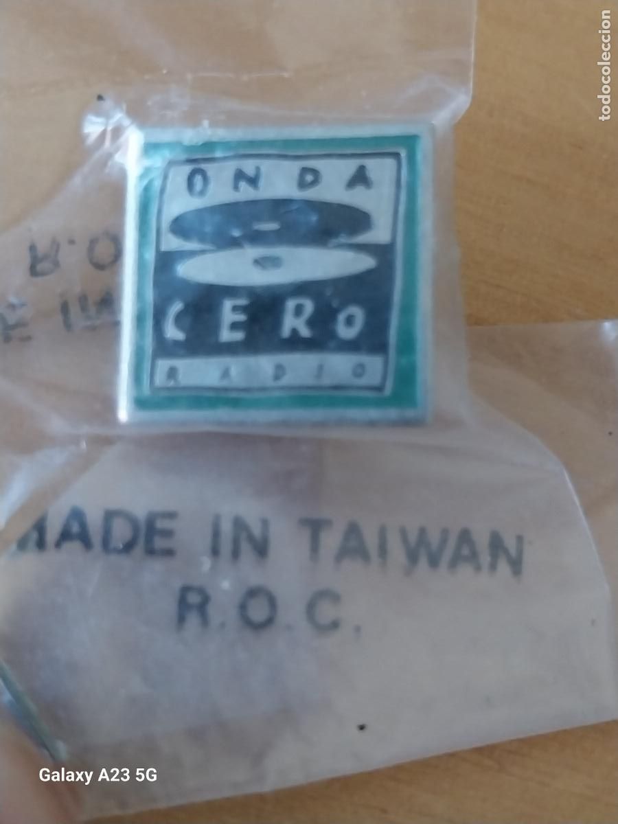Pins de colecci&oacute;n: ONDA CERO RADIO COMUNICACION PIN PINCHO PINTURA LACADA 1.5CMS ALTO BLISTER ORIGINAL