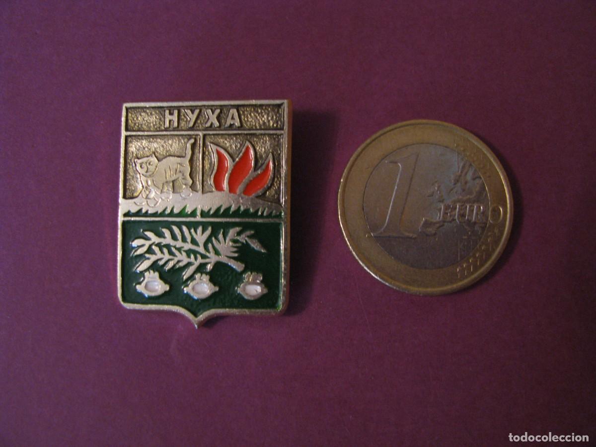 Pins de colecci&oacute;n: PIN DE URSS, AZERBAIYAN, CIUDAD NUKHA.