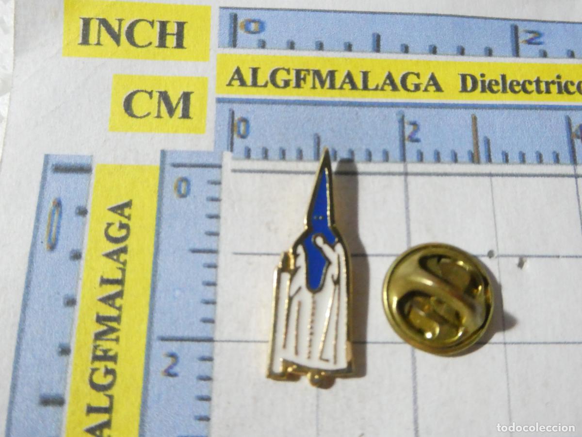 Pins de colecci&oacute;n: PIN RELIGIOSO SEMANA SANTA. PENITENTE NAZARENO CAPUCHINO. T&Uacute;NICA BLANCA CAPIROTE AZUL