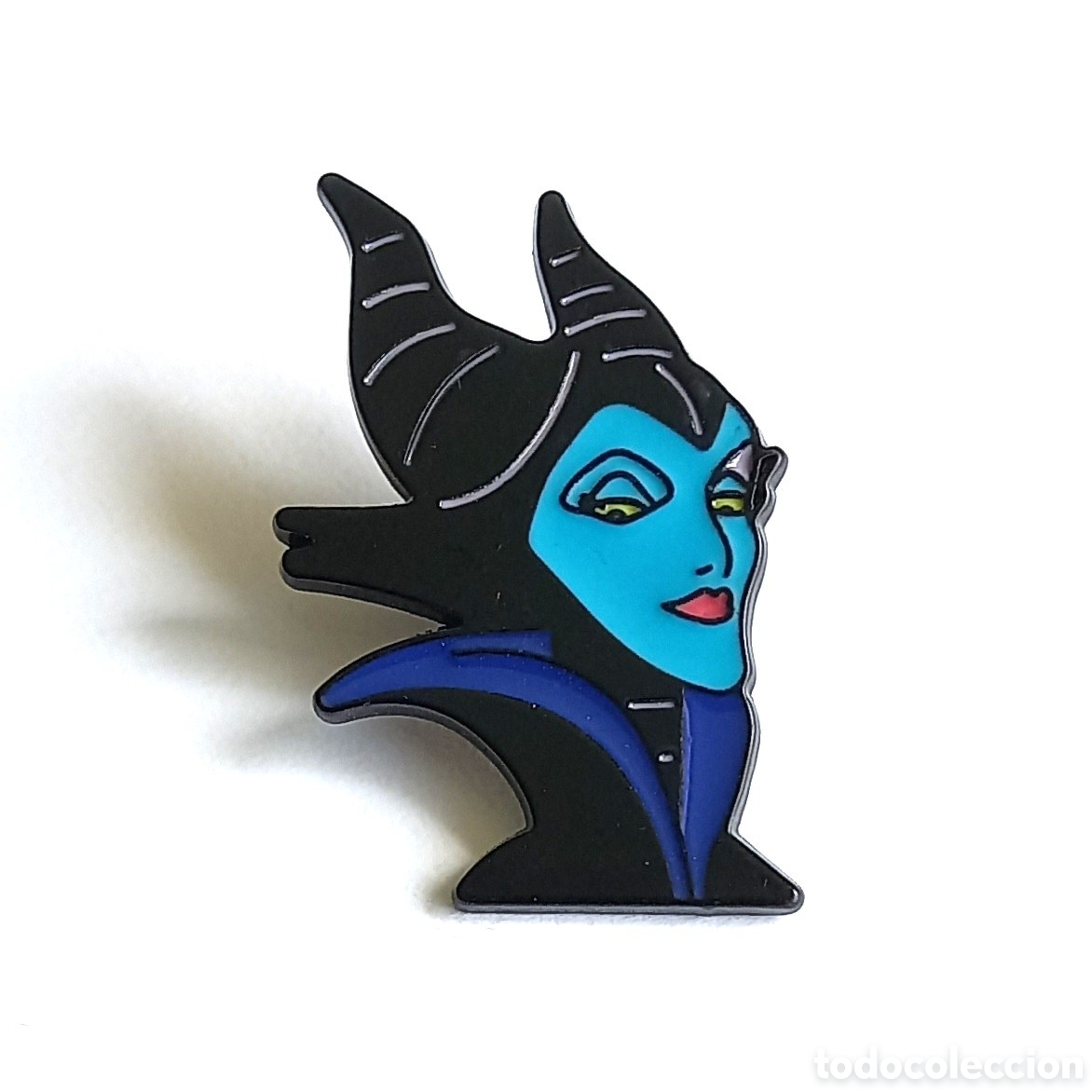Pins de colecci&oacute;n: Pin &rdquo;Mal&eacute;fica/La Bella Durmiente&rdquo;.