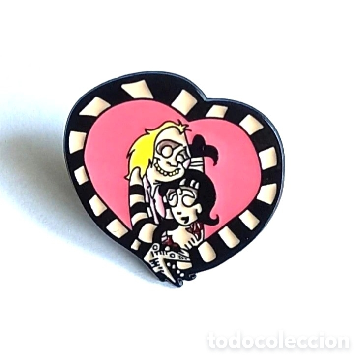 Pins de colecci&oacute;n: Pin coraz&oacute;n &rdquo;Beetlejuice&rdquo;.