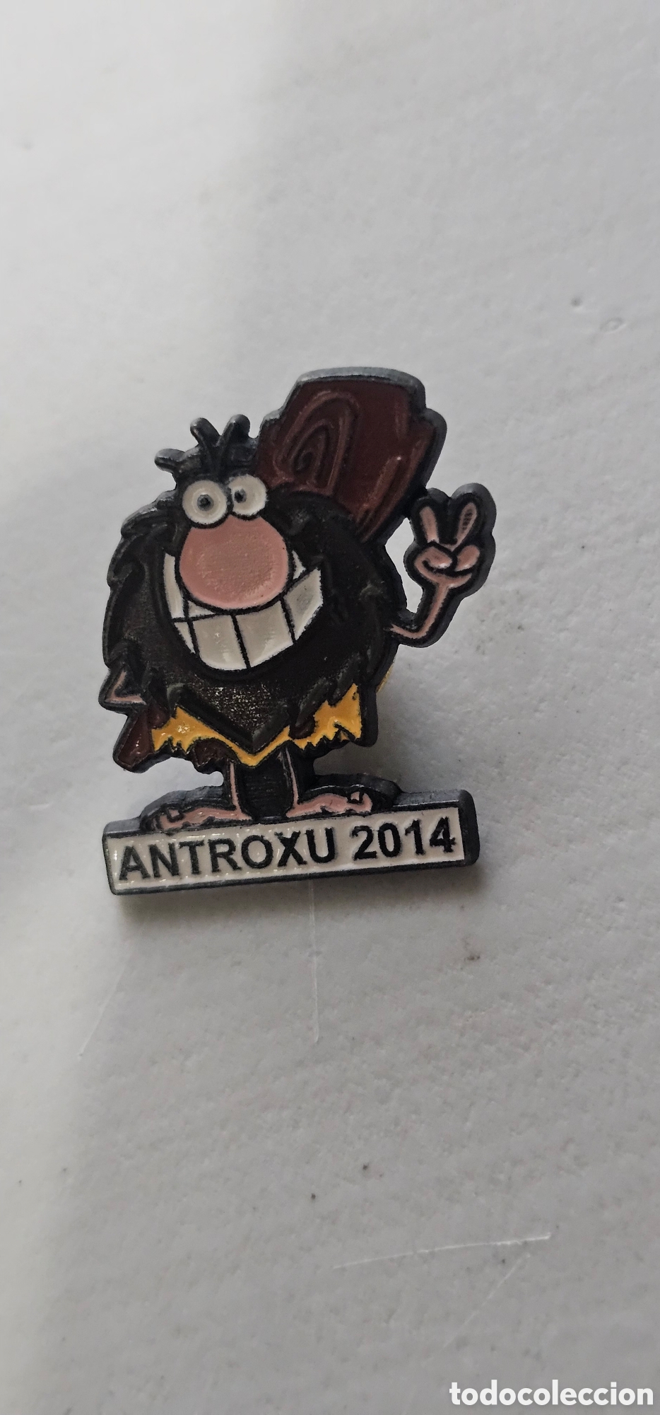 Pins de colecci&oacute;n: Pin antroxu aviles 2014